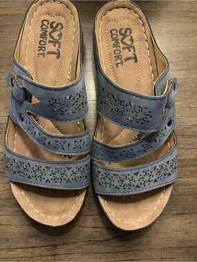 Soft Comfort Women's Blue Laser-Cut Slide Sandals